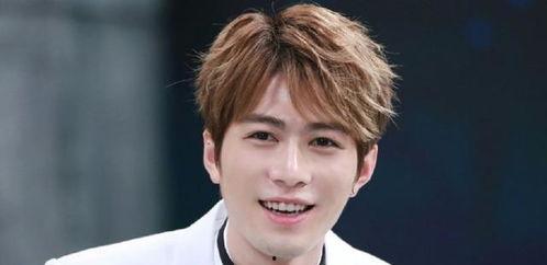 娱乐圈帅哥吃瓜图片